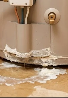 Các dấu hiệu nhận biết bình nóng lạnh bị rò rỉ nước