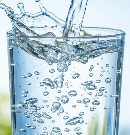 Nguồn nước tinh khiết giàu khoáng chất từ lõi lọc Hydro-ion kiềm của Karofi
